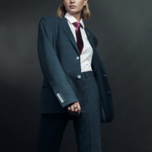 Grey tshirt with black jeans